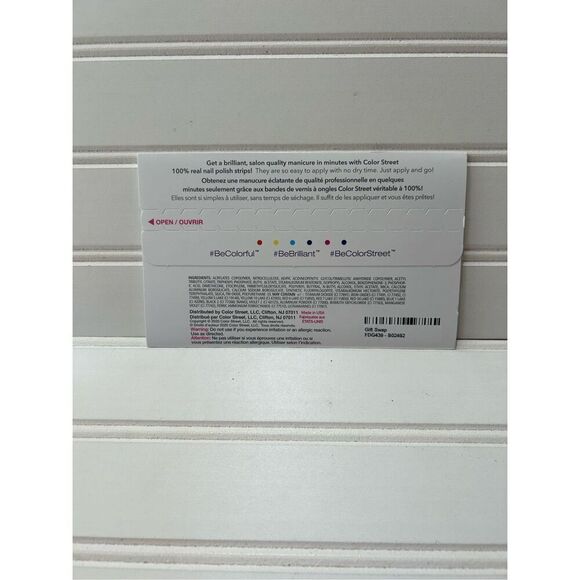 Gift Swap Color Street Nail Polish Strips New FDG439-B02492 Christmas - Picture 2 of 2
